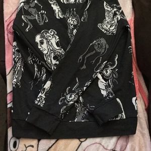 Brand new Kikillo demon parade sweater Medium